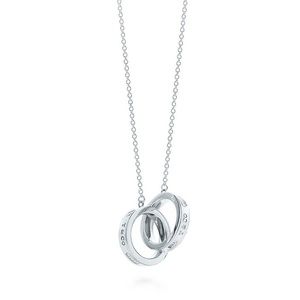 TIFFANY 1837® Interlocking Circles Pendant